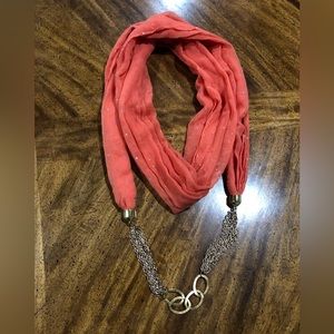 Scarf with Chain✨